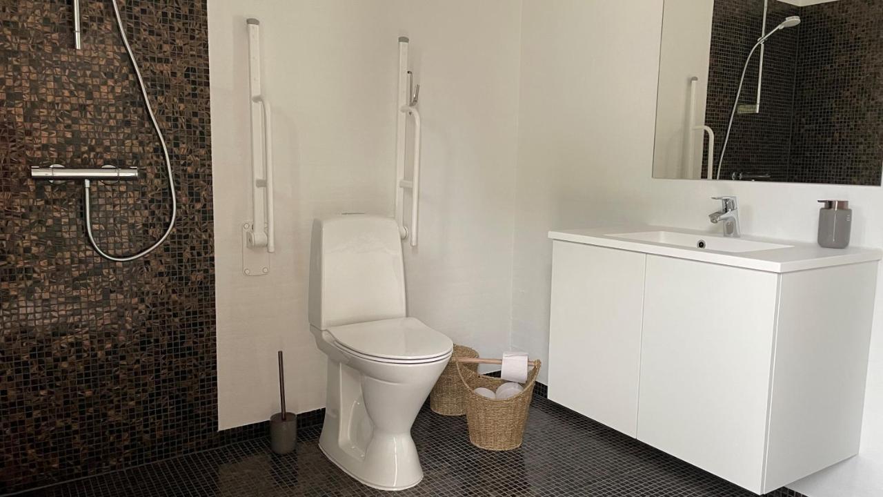 Holiday Rooms Mollebo Ansager Esterno foto